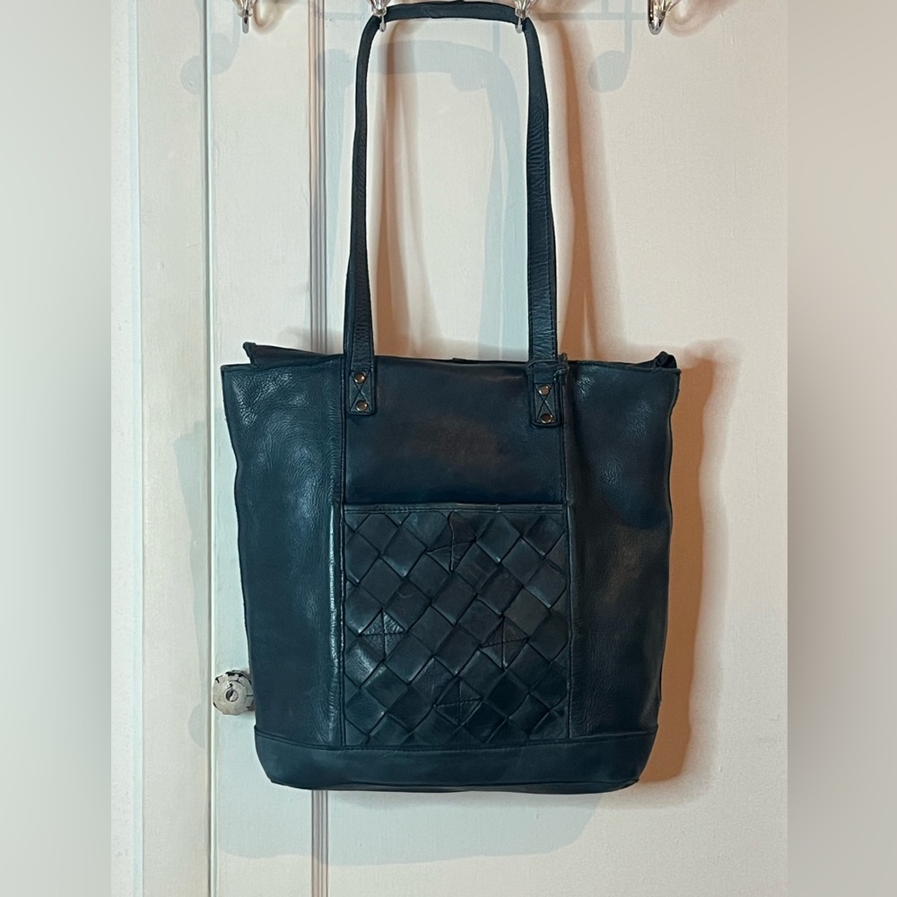 Vilenca Holland teal leather North South tote bag